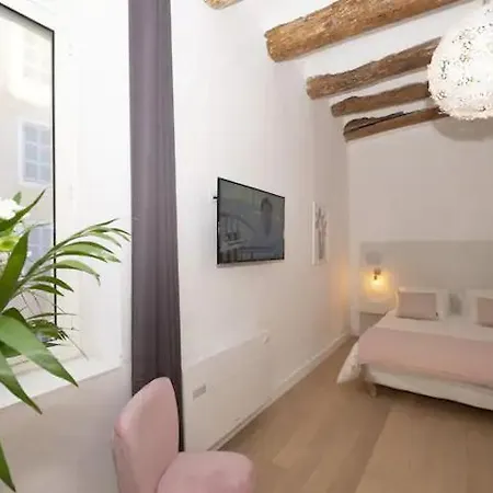 Design Vieux Port Equipe Climatise Апартаменты
