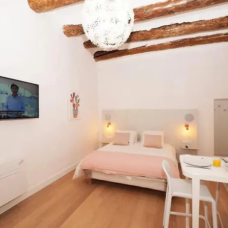 Design Vieux Port Equipe Climatise * Марсель